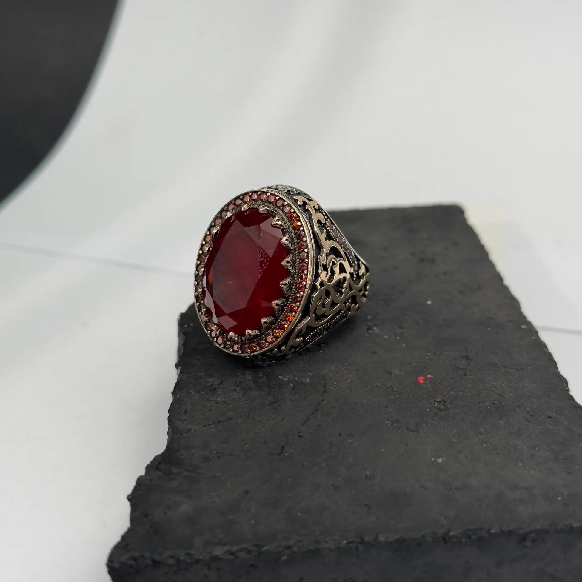 Garnet Kırmızı Paraiba Yüzük